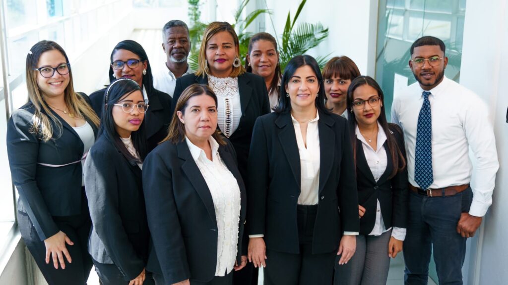 Colaboradores Cambio Extranjero